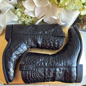 Rudel Black Alligator-Embossed Leather Western Boots
